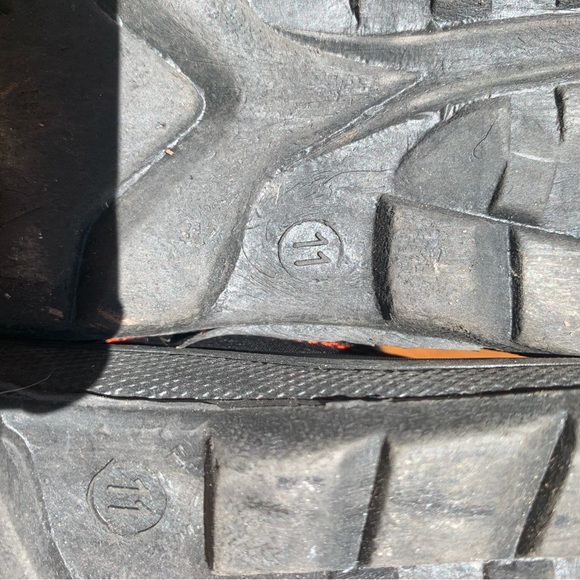 🌈BOGO 50% off🌈 Snow Boots for Toddlers! Size 11, Excellent Used Condition. - Picture 8 of 10